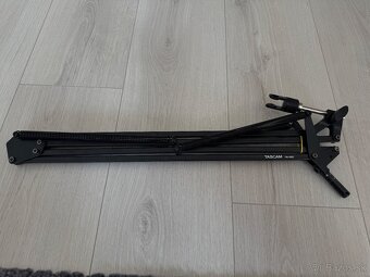 HyperX Quadcast + rameno - 5