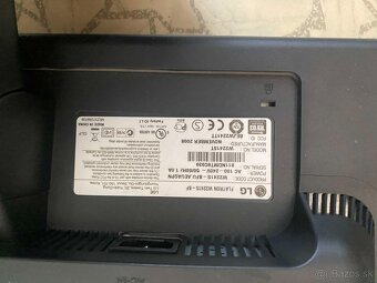 Predám monitor lg flatron w2241s 22 palcou vga - 5