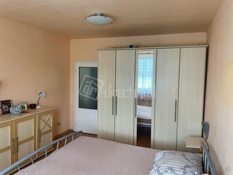 Predám 3izbový veľkometrážny byt s balkónom,ul Veľ… - 5