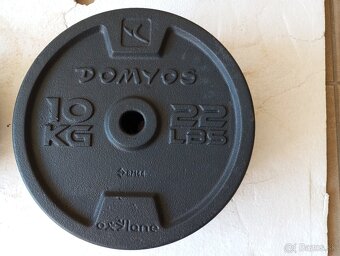 Liatinové kotúče DECATHLON/DOMYOS - 4 x 5kg, 4 x 10kg - NOVÉ - 5