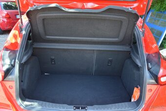 Ford Focus 1.5 Benzín 110kw ST LIne SR 1 Majiteľ - 5