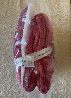 Vankúš a luxusná deka - DORMEO hrejivý set Warm Hug - 5