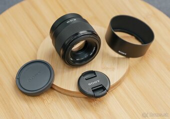 SONY FE 50mm f/1.8, top stav - 5