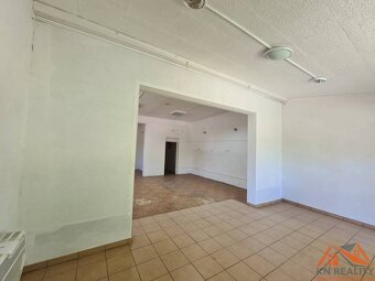 Na predaj budova na rôzne účely Moča - 5