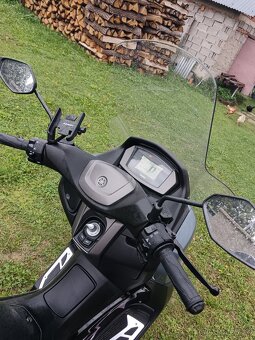 Yamaha N max 125 - 5