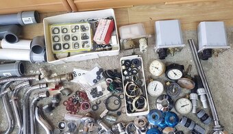 Vodo-inštalatérsky material 3 - 5