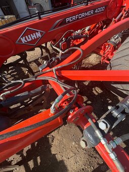 Kuhn performer 4000 - 5