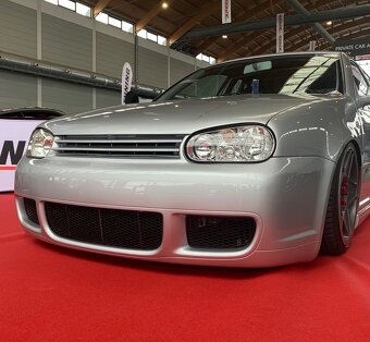 Predny R32 naraznik pre VW Golf 4 - 5