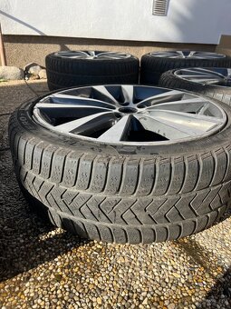 Originál 19 ky Jaguar XE S disky so zimnými pneu Pirelli. - 5