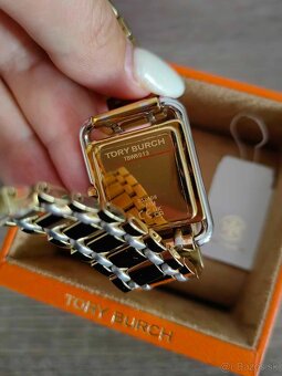 Tory Burch - 5