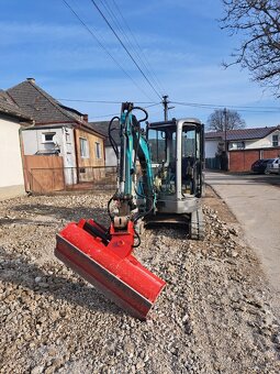 Kobelco SR25 - 5