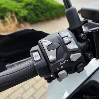 Kawasaki Versys 1100 S novy model 2025 - 5