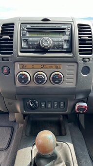Nissan navara 2.5 DCI,126kw,doublecab 4x4 - 5