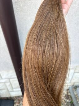 predám hnedé vlasy 50cm 70g - 5