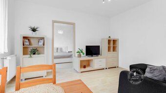 AXIS REAL | Slnečný 2i byt vo výbornej lokalite - nová kuchy - 5