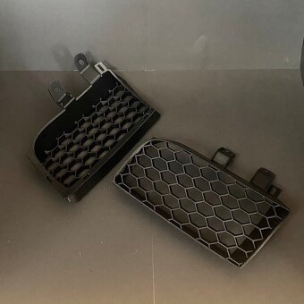 Seat Leon MK1 Cupra R bočné mriežky do masky - 5