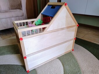 Drevenný domček pre bábiky Play Tive Junior - 5