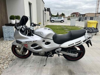 Suzuki - 5