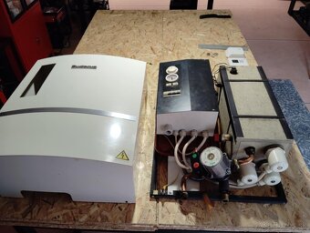 Predám elektrický kotol BUDERUS 18KW - 5