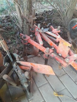 VARI traktor s príslušenstvom - 5