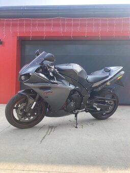 Yamaha R1, Big Bang, Facelift - 5