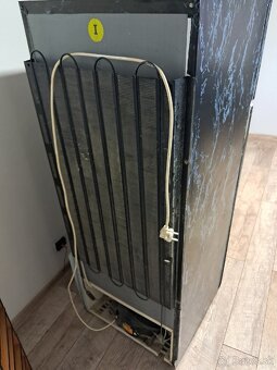 Chladnička indesit - 5