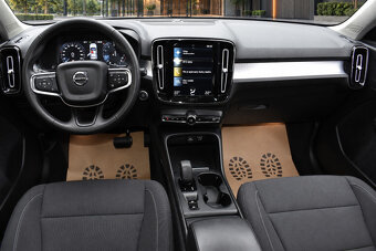 Volvo XC40 2022 - 5