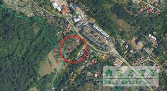 PREDAJ, Vyhne - investičný pozemok pre 6 RD, právoplatné sta - 5