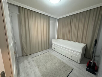 IBA U NÁS Na predaj 3i apartmán v centre Kemeru, 85m2 - 5