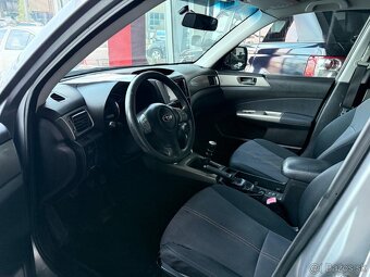 Subaru Forester 2,0 Diesel Active,4x4 - 5