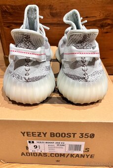 Yeezy 350 V2 “Blue Tint” size 43 - 5