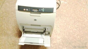 Laserová farebná tlačiareň HP na počítač . - 5