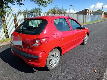 Peugeot 206+ - 5