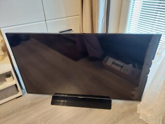 LCD televízor Samsung "48 palcový" - SÚRNE - 5