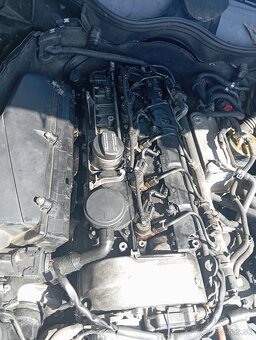 Predam MB Clk 270 na nahradne diely - 5