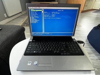 Laptop DELL Studio 1735 - 5