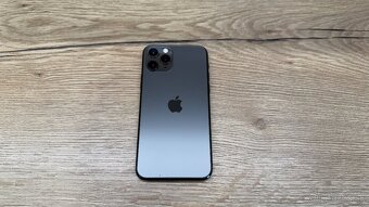 Apple iPhone 11 Pro 256GB - 5