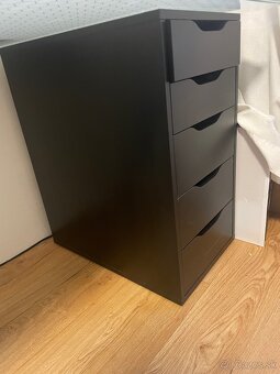 Pracovny stol IKEA - Glasholm - 5