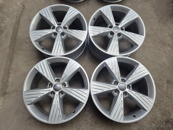 5x112 r19 ET45 x8J elektróny originál AUDI - 5