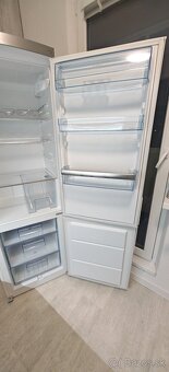 Chladnička s mrazničkou - 5