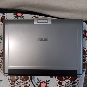 Predám použitý Notbuk v 100 % Stave. - 5