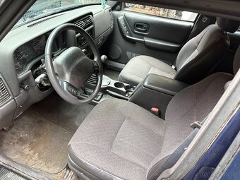 Jeep cherokee Xj 2.5 Talian - 5