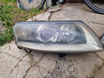 Predne svetla a6c6 - 5