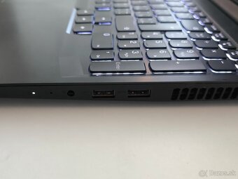 Lenovo Ideapad Gaming 3 15ACH6 - 5
