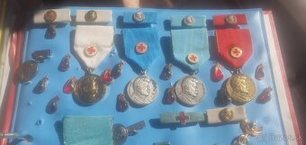 Zdravotnicke odznaky medaile.CSCK.SCK.JANSKY.KRV - 5