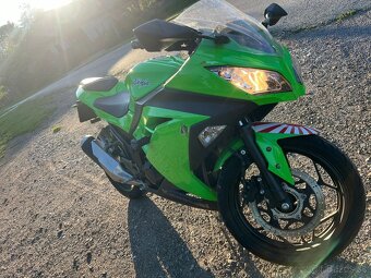 Kawasaki Ninja 300 - 5
