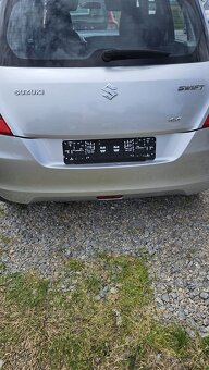 SUZUKI SWIFT 1.3 BENZ.5DV.4x4 - 5