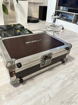 Pioneer CDJ 2000 - 5
