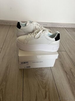 Platformové tenisky Calvin Klein 39 - 5