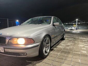BMW e39 528 - 5